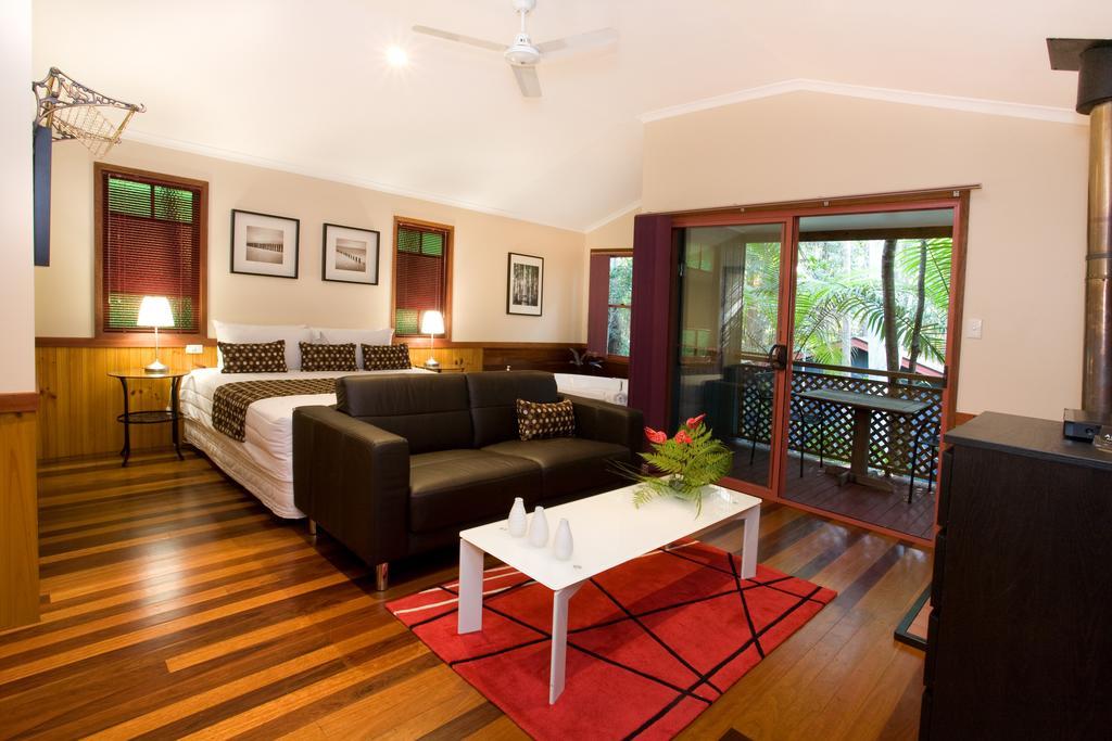 爱茉莉在布德林姆热带雨林小屋酒店 Sunshine Coast 外观 照片